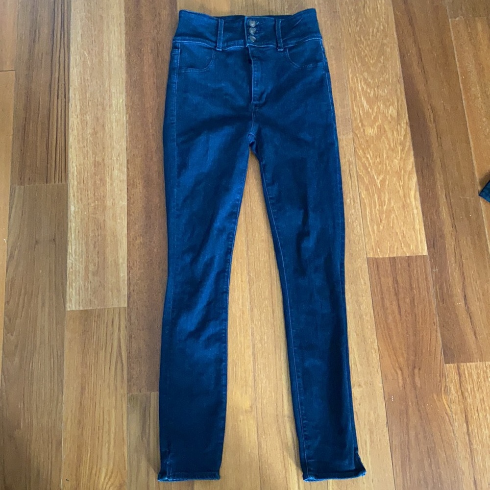 American Eagle Super High Rise Super Stretch Dark Jegging 4 Long